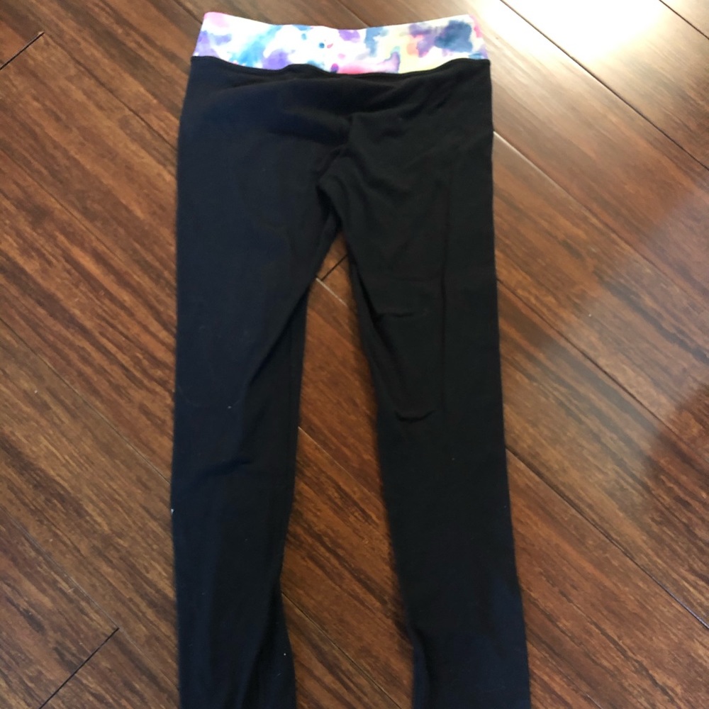 Ivivia leggings